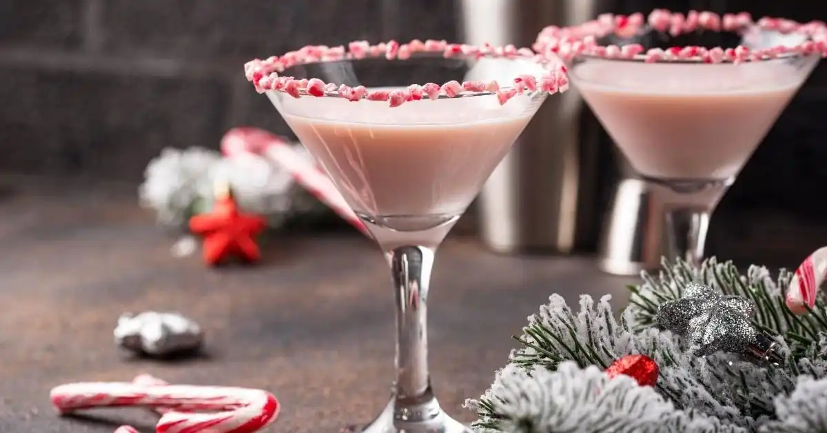 Exploring the World of Peppermint Schnapps Drinks